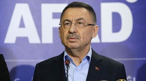 AK Parti Ankara Milletvekili Oktay’dan Önder'in tedavi gördüğü hastaneye ziyaret