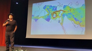 Şener Üşümezsoy'dan 3 ile uyarı