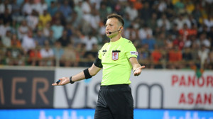 Süper Lig’de son 3 sezonda en çok derbi yöneten hakem Yasin Kol