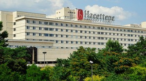 Hacettepe'de "Anneyle Güçlü Aile" Temalı Panel Düzenlendi