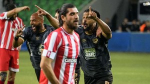 Teksüt Bandırma Spor, finalin kıyısında