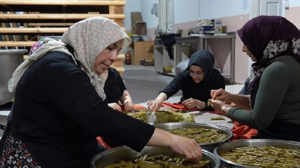 Kınalı eller yetişemiyor! Bayram öncesi Beypazarı lezzetlerine sipariş yağdı