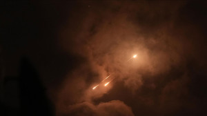 İran, İsrail’i vurdu! İHA’larla saldırı başlattı