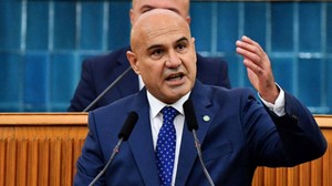 Turhan Çömez isyan etti: “71 yaşında çalışmak zorundaydı"