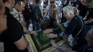 Batman'daki Kazada Hayatını Kaybeden Öğretim Görevlisi Akgönül Ankara’da Son Yolculuğuna Uğurlandı