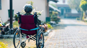 Alzheimer hastaları nasıl ölür? Hastalığın son evresinde hangi belirtiler görülür?