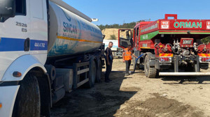 Sincan Belediyesi yangın bölgesinde destek için sahada