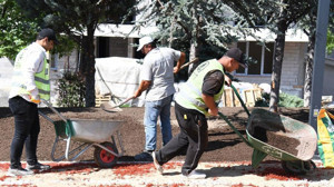 Pursaklar’da parklar baştan aşağı yenileniyor! Rıza Çöllüoğlu Parkı’nda sona gelindi