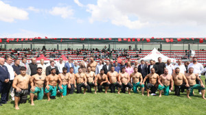 2. Geleneksel Taha Akgül Karakucak Güreşleri tamamlandı