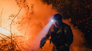 İspanya alevlerle boğuşuyor: Galiçya ve Kastilya-Leon’da on binlerce hektar kül oldu