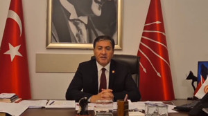 CHP'li Murat Emir: "Gençlerin bir yıllık emeği heba oldu"