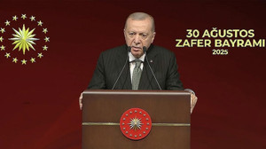 Cumhurbaşkanı Erdoğan'dan net mesaj: Zorluklara ve engellere aldırmadan çalışacağız!