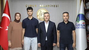 Çubuk’ta bir başarı hikâyesi daha! Başkan Demirbaş'tan tebrik