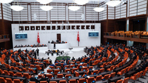 DEM Parti ve İYİ Parti milletvekilleri arasında tartışma çıktı!