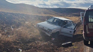 Kırıkkale’de korkutan kaza: Otomobil şarampole devrildi!