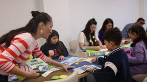 Çankaya Belediyesinden 'Hak' Sanatı: Çocuklar kolajla, anneler eğitimle güçlendi