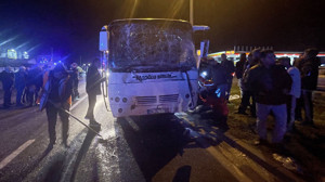 Bolu’da işçi servisleri zincirleme kazaya karıştı! İşçiler yola savruldu