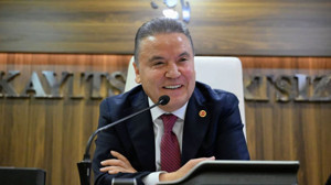 Tutuklu Başkan Böcek’ten kötü haber: Sabah saatlerinde hastaneye kaldırıldı