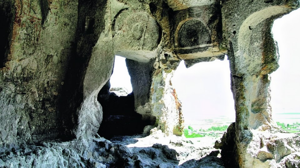 Haymana'da tarihin izleri açığa çıkıyor: Güzelcekale'deki esrarengiz kaya mezarları dikkat çekiyor!