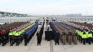 Vali Demiryürek açıkladı: Asayiş ve huzur için 87 yeni araç Kırşehir'in hizmetinde!