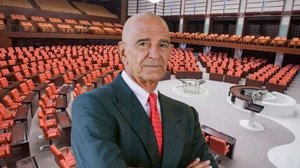 Ankara'da "Heybeliada Ruhban Okulu" krizi! Mahmut Arıkan, TBMM'den Tom Barrack'a parmak salladı: "Kim oluyor da..."