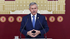 Selçuk Özdağ'dan "vergi" çıkışı: Adil bir vergi düzeni için mücadeleye devam edeceğiz!