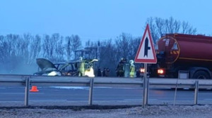 Akyurt’ta korku dolu dakikalar! Seyir halindeki otomobil alev aldı!
