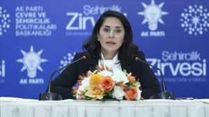 AK Partili Tuncer, Yavaş'ı eleştirdi: Ankaralı vatandaşımız sizin kadar şanslı değil!