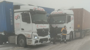 Çankırı’da kar ulaşımı felç etti: Yüksek kesimlerde kazalar peş peşe