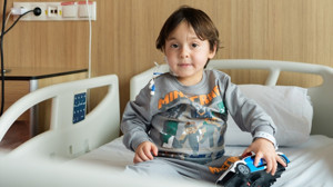 Ambulans Uçakla Sevk Edilen Minik Kadir Ankara'da Sağlığına Kavuştu