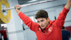 Muhammed Furkan Özbek’ten Avrupa Hedefi: Rekorla Şampiyonluk