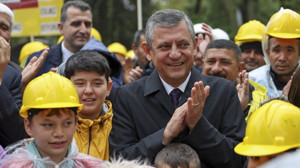 Özgür Özel Maden İşçileriyle Buluştu: “Hak Mücadelenizde Yanınızdayız”