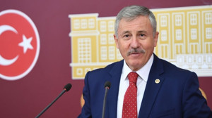 Fon soruşturmasında sosyal medya engelleri meclis'te: Özdağ'dan Yılmaz ve Uraloğlu'na 24 soru!