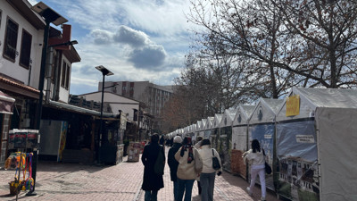Hamamönü’nde geleneksel ramazan çadırı kuruldu