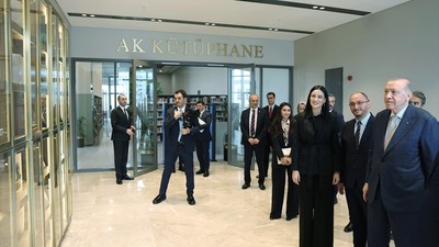 Cumhurbaşkanı Erdoğan'dan AK Kütüphane’ye ziyaret