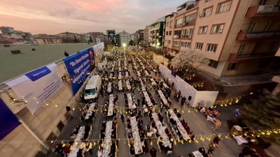 AK Parti Ankara İl Başkanlığından 2 bin kişilik iftar sofrası
