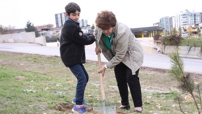 Etimesgut'ta Halil İnalcık Hatıra Ormanı’na yeni fidanlar dikildi