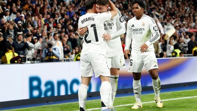 Real Madrid son dakikada güldü