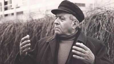 Anadolu'yu hasretinden prangalar eskiterek şiirlerine taşıyan Ahmed Arif kimdir?
