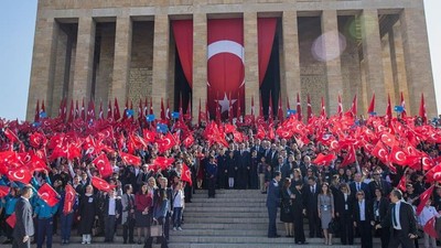 Ankaralı belediye başkanlarından 23 Nisan mesajı
