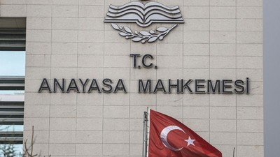 Anayasa Mahkemesi ne zaman kuruldu? AYM'nin ilk başkanı kim? AYM kaç üyeden oluşuyor? AYM'ye nasıl gidilir?