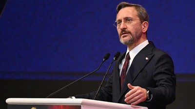 Fahrettin Altun’dan Özel’e yanıt: “İletişim Başkanlığı devletin kapısıdır, vatandaşın hizmetkârıdır”