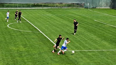 10 kişi Ankara Demirspor, 4 golle yendiği rakibi Diyarbekirspor’u küme düşürdü