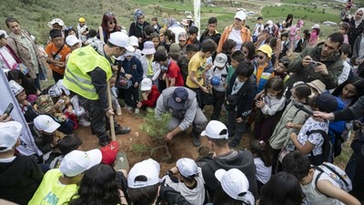 Ankara'da "Ailen İçin Fidan Dik" Etkinliği Düzenlendi