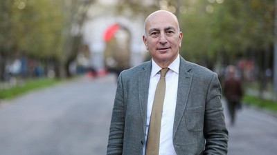 Mahfi Eğilmez’den Türkiye’ye reform reçetesi: “Önce demokrasi ve hukuk!”