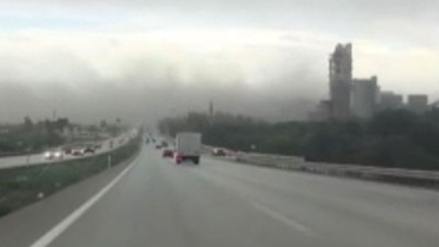 Ankara’da fırtına etkili oldu! Sincan’da inşaat malzemeleri savruldu, Elmadağ toza bulandı