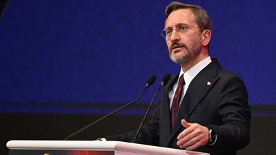 Fahrettin Altun'dan PKK'nın kararına ilk yorum: "Süreç şeffaf ve titizlikle yönetilecek"