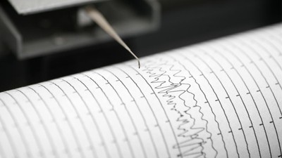 İstanbul'da yine deprem oldu!