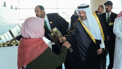 Suudi Arabistan'ın Ankara Büyükelçisi Abu Al-Nasr, Esenboğa'da Hacı Adaylarını Uğurladı