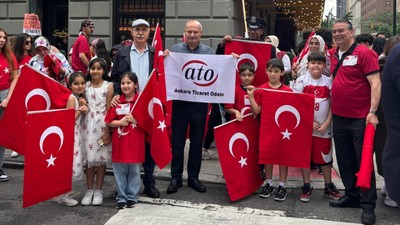 New York’ta ATO rüzgarı: 42. Türk Günü Yürüyüşü’nde öncü katılım